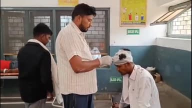 हसनपुर: हसनपुर के गांव मंगरौली के पास तेज रफ्तार ईको ने बाइक सवार को मारी टक्कर, हालत गंभीर