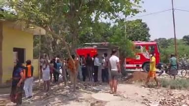 सिराथू: फूड सेफ्टी इंसपेक्टर सिराथू ने बताया- म्योहरा में बिना लाइसेंस के चल रही चाऊमीन फैक्टरी, संचालक पर दर्ज हुआ केस