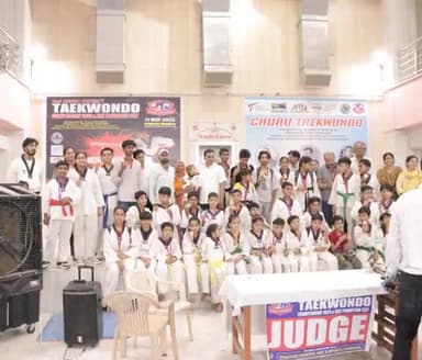 चूरू ताइक्वांडो टीम 48 पदक सहित प्रथम #churuvision #churulive #churu #churu martial arts club pankha circle -8949454445