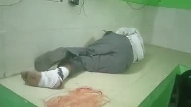 बदायूं: उझानी से बारात से लौट रहे बाइक सवारों को वितरोई तिराहे के समीप अज्ञात वाहन ने मारी टक्कर, 4 लोग हुए घायल