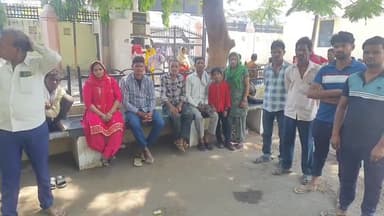 रामपुर: रेलवे स्टेशन के निकट माल गोदाम पर मिला दिव्यांग आटा चक्की संचालक का शव, जिला अस्पताल में शव का पोस्टमार्टम कराया गया