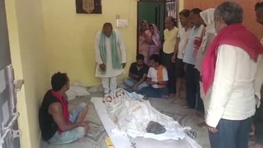बिहिया: बिहिया महथीन माई मंदिर के कोषाध्यक्ष सह व्यवसायी की हुई मौत, पूर्व विधायक ने परिजनों से की मुलाकात