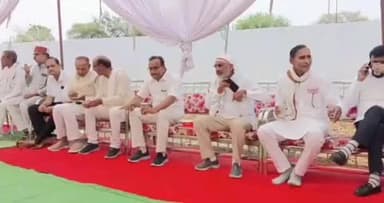 बाबई: माखन नगर में सांसद और विधायक ने जनता से किया जनसंपर्क, समस्याओं का किया समाधान