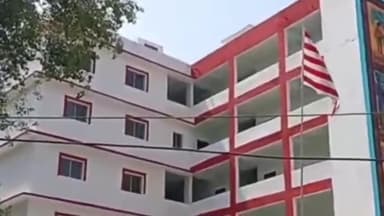 कांके: सिरमटोली फ्लाईओवर का दौरा किया राष्ट्रीय अनुसूचित जनजाति आयोग की सदस्य ने, फ्लाईओवर रैंप निर्माण रोकने की मांग