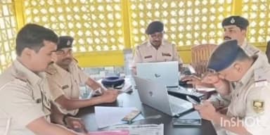 सुपौल: सुपौल एसपी के निर्देश पर सुपौल थाना सहित विभिन्न थानों में 'ई-साक्ष्य' ऐप का प्रशिक्षण दिया गया