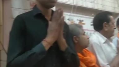 हसनपुर: हसनपुर की राजपूत कॉलोनी में श्री हनुमान चालीसा व आरती कार्यक्रम का आयोजन, प्रसाद का किया गया वितरण