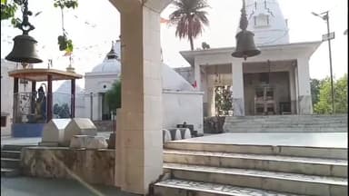 धनौरा: गजरौला के कुमराला बहादुरपुर में 60 साल पुराना है शिव मंदिर, दूर-दूर से आते हैं लोग