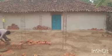 गोहपारु: खाम्हा गांव में पिलर के लिए खोदे गए गड्ढे में मिला पुराना सिक्का, मजदूरों ने किया पार, मामला दर्ज