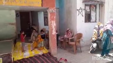 औरैया: सदर कोतवाली के एसपी आवास स्थित कांशीराम कालोनी में महिला ने संदिग्ध परिस्थितियों में फांसी लगाकर दी जान, पुलिस ने शव किया पोस्टमार्टम