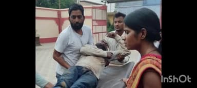 बिरनी: पेशम क्षेत्र में बिजली मरम्मत के दौरान पोल से गिरा बिजलीकर्मी, सदर  अस्पताल में भर्ती