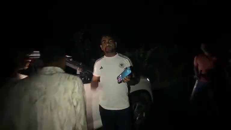 goli mar diya gaya hai isko Insaaf मिलना चाहिए