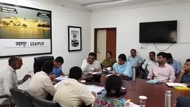 बड़गांव: कलेक्ट्रेट स्थित मिनी सभागार में कलेक्टर की अध्यक्षता में मासिक ज़िला स्तरीय सतर्कता समिति एवं जनसुनवाई का हुआ आयोजन