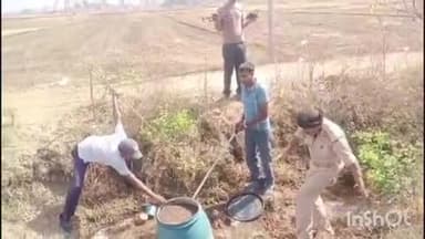 भभुआ: बल्लीपुर नदी के पास से 9700 किलो अर्ध निर्मित जावा महुआ शराब और 318 लीटर चुलाई शराब का किया गया विनष्टिकरण