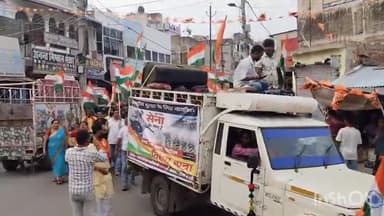 सुपौल: आतंकवादियों को करारा जवाब देने की खुशी में सुपौल के गांधी मैदान में निकला तिरंगा यात्रा