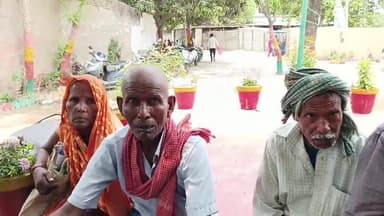 जनता बाजार थाना परिसर में थानाध्यक्ष एवम अंचलाधिकारी के संयुक्त तत्वावधान में भूमि सम्बन्धी निपटारा हेतु जनता दरबार का आयोजन