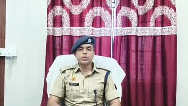 खबर औरैया से एरवाकटरा थाना क्षेत्र के अंतर्गत समायन नगरिया में एक व्यक्ति का मिला शव जानकारी देते क्षेत्राधिकारी