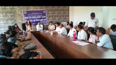 बिश्रामपुर: प्रखंड कार्यालय के सभागार में विधिक सशक्तिकरण कार्यक्रम का आयोजन, कानून और कई योजनाओं की दी गई जानकारी