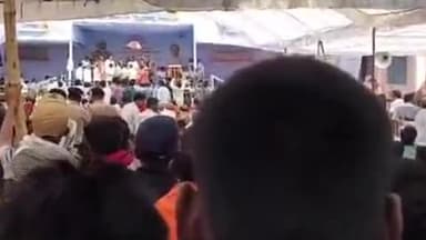 कोटा: सुशासन तिहार के अंतर्गत ग्राम पंचायत आमागोहन के समाधान शिविर में पहुंचे छत्तीसगढ़ के मुख्यमंत्री विष्णु देव साय