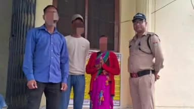 चम्पावत: चम्पावत क्षेत्र से गुमशुदा मानसिक रूप से अस्वस्थ महिला को आलमबाग, लखनऊ से सकुशल बरामद कर परिजनों के सुपुर्द किया गया