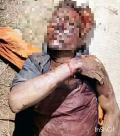 चितरंगी: चितरंगी थाना क्षेत्र के दुअरा जंगल में मिला खून से लथपथ अज्ञात युवक का शव, पुलिस जांच में जुटी