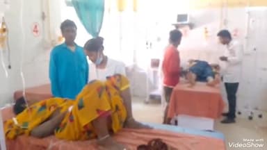 मिर्ज़ापुर: लोहिया तालाब में छत बैठने से काम कर रही 2 महिलाएं दबकर हुईं जख्मी, मंडलीय अस्पताल में कराया गया भर्ती