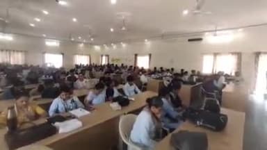 मारवाड़ जंक्शन: मारवाड़ जंक्शन पंचायत समिति पर ब्लॉक चिकित्साअधिकारी की अध्यक्षता में चिकित्सा अधिकारियों की बैठक आयोजित