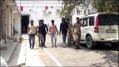 इटावा: वैदपुरा इलाके से लूट की योजना बना रहे 4 अभियुक्तों को पुलिस ने किया गिरफ्तार