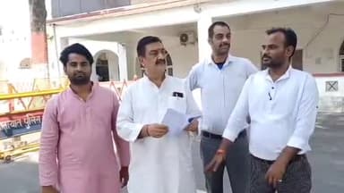 मुरादाबाद: कांग्रेस जिला कार्यालय के प्रकरण पर जिला अध्यक्ष ने डीएम से मुलाकात कर दिया ज्ञापन