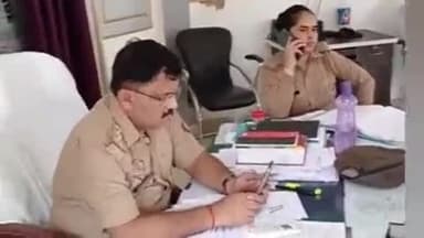 बल्दीराय: धनपतगंज थाने में थाना समाधान दिवस शनिवार को 2:00 बजे संपन्न हुआ, 15 शिकायती पत्र हुए प्राप्त