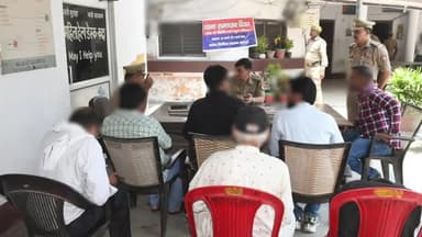 रामपुर: शनिवार को थाना गंज और थाना सिविल लाइन में पुलिस अधीक्षक विद्यासागर मिश्र ने थाना समाधान दिवस पर जनसुनवाई की