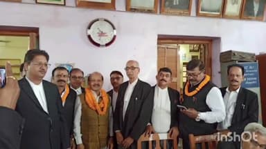 मुंगेर: जदयू विधि प्रकोष्ठ के प्रदेश अध्यक्ष और राज्य स्तरीय विधि प्रकोष्ठ के पदाधिकारी पहुंचे मुंगेर, अधिवक्तागण से की मुलाकात