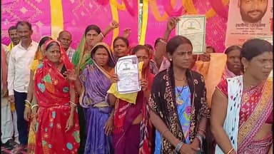 बिहार: सरकार द्वारा दी गई जमीन पर कब्जा दिलाने की मांग को लेकर अस्पताल चौराहे के पास दिया गया धरना #jansamasya