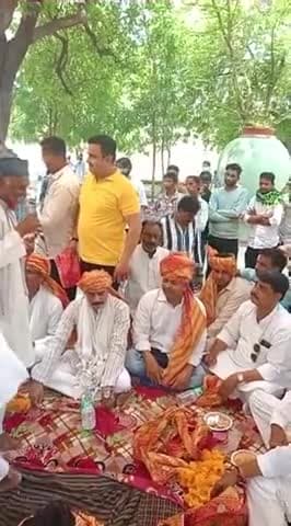 श्योपुर ऐतिहासिक ईदगाह परिसर में समस्त मुस्लिम गद्दी समाज के सामूहिक विवाह सम्मेलन में शामिल हुए।