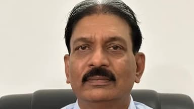 बेतिया: बेतिया में राजस्व कर्मचारी पद से सेवानिवृत्त कर्मियों का संविदा पर होगा नियोजन