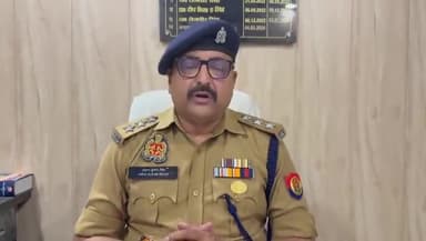 बरेली: बहेडी क्षेत्र मे आकाशीय बिजली गिरने से एक व्यक्ति की मृत्यु हो जाने की सूचना पर पुलिस द्वारा की जा रही
#bareilly