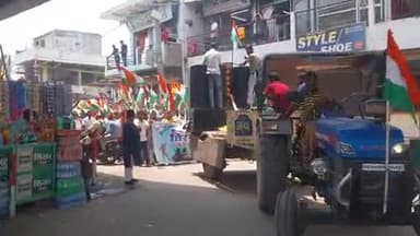 #ऑपरेशन #सिंदूर के कामयाबी पर #थावे मे निकला तिरंगा यात्रा