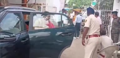 पटना ग्रामीण: पीएम नरेंद्र मोदी के पटना आगमन को लेकर भाजपा कार्यालय में डॉग स्क्वायड से हो रही चेकिंग