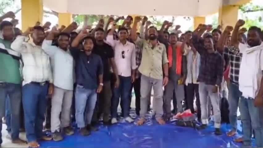 कुमारडुंगी: आदिवासी किसान मजदूर पार्टी के पूर्व  लोकसभा व विधानसभा प्रत्याशी ने अपने कार्यकर्ताओं के साथ पार्टी से दिया इस्तीफा।
