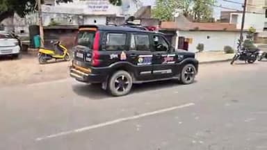 खबर औरैया से ट्रक ने बाइक में मारी टक्कर पिता पुत्र की मौके पर मौत