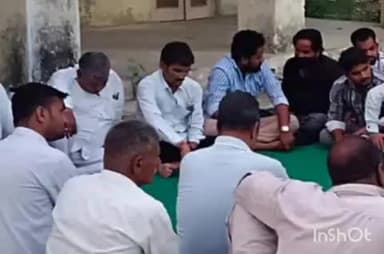 देसूरी: सादड़ी में कांग्रेस और स्थानीय लोग अनिश्चितकालीन प्रदर्शन को लेकर करेंगे बैठक, आजाद मैदान को बचाने के लिए कल धरना