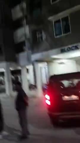 पलाश परिसर 2_में ये व्यक्ति ने परिसर में हंगामा किया परिसर के लोगों को जान मारने की धमकी दी