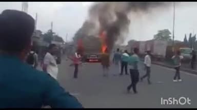 समुद्रपूर: राष्ट्रीय महामार्गावरील जाम चौरस्त्यावर सोयाबीन भरलेल्या ट्रकला आग, मोठ्या प्रमाणात नुकसान