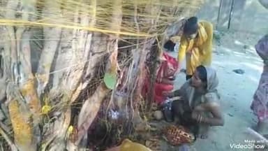 खबर औरैया से सुहागिनों  ने वटवृक्ष का पूजन कर मांगा अखंड सौभाग्य