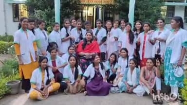 जगदलपुर: आड़ावाल में 35 दिवसीय ब्यूटी पार्लर प्रशिक्षण का समापन, ग्रामीण क्षेत्र की युवतियों ने बड़ी संख्या में लिया भाग