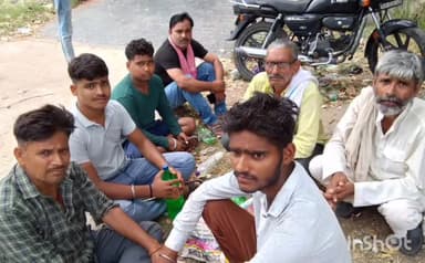 उरई: ग्राम रिनिया के पास रेलवे ट्रैक पर ट्रेन की चपेट में आने से युवक की हुई मौत, मेडिकल कॉलेज में हुआ पोस्टमार्टम