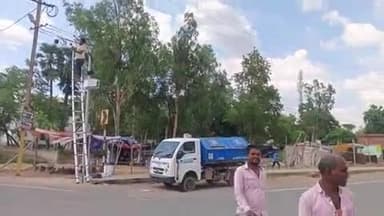 सरमेरा: सरमेरा बाजार में सीसीटीवी कैमरा लगाया जा रहा है, अपराधों पर लगेगा अंकुश