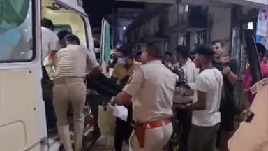 पंडारक: पंडारक प्रखंड: रंजना होटल के पास ट्रक और कार की टक्कर में 6 लोग घायल