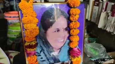 खबर औरैया से माता जी की पुण्यतिथि पर राहगीरों को शरबत का किया वितरण तपती गर्मी में ठंडा शरबत पीकर लोगों ने राहत महसूस की