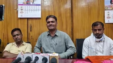 निगमग युक्त के ऊपर वार्ड पार्षद प्रेम सागर मिश्रा ने लगाई कई आरोप।@thesingrauli