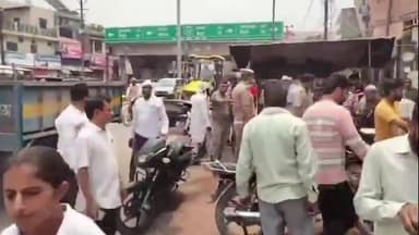 अमरोहा: अमरोहा नगर व जोया में पालिका टीम के साथ पुलिस ने चलाया अतिक्रमण हटाओ अभियान, दुकानदारों में मचा हड़कंप, दी चेतावनी